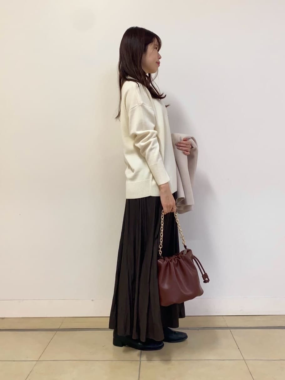 asamiさんの「UNTITLED｜◆シャインワントップネックレス」を使ったコーディネート