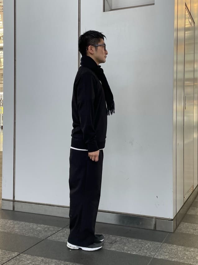 加藤裕樹さんの「TAKEO KIKUCHI｜【ウールカシミヤブレンド】ビーバー調 スタンドカラー コート」を使ったコーディネート