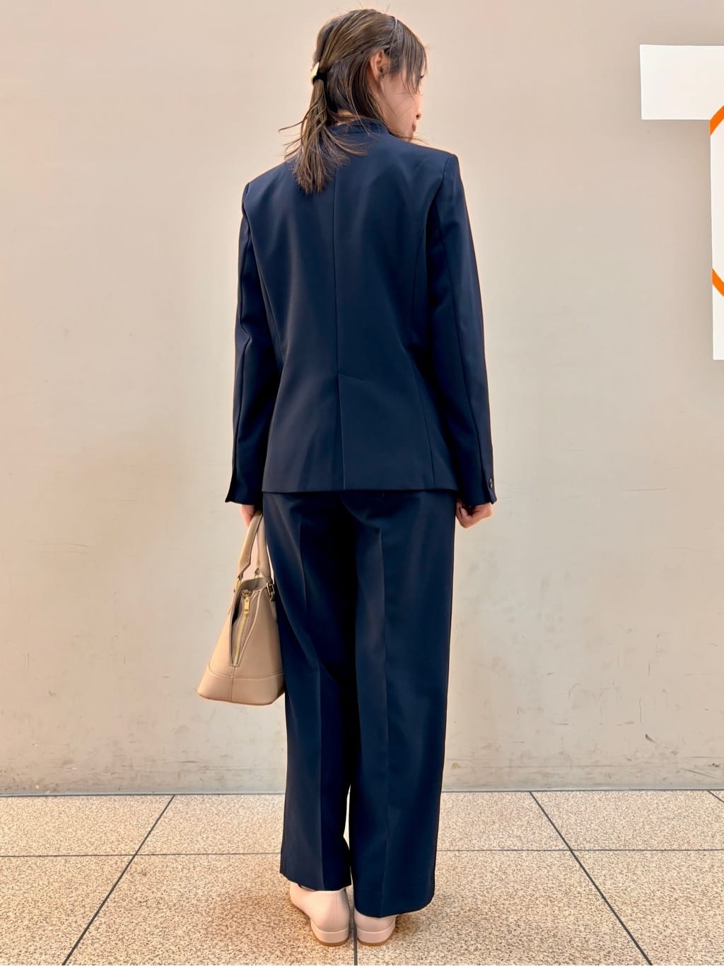 HaNeさんの「THE SHOP TK｜◆【汚れ防止／シワになりにくい／セレモニー／通勤】ダブルクロスノーカラージャケット／洗える／サスティ」を使ったコーディネート