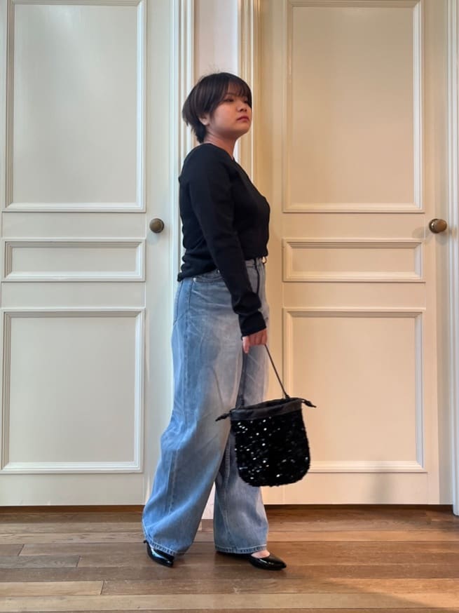 なべちゃんさんの「DRESSTERIOR｜ヴィンテージ加工ワイドデニムパンツ」を使ったコーディネート