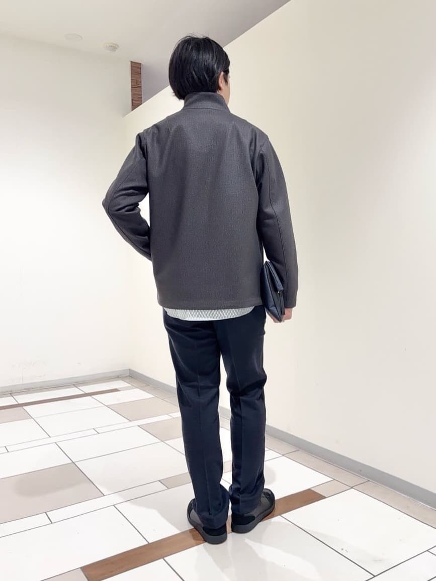及川さんの「TAKEO KIKUCHI｜【DOWN FABRIC】ダウンファブリック スタンドカラーブルゾン」を使ったコーディネート