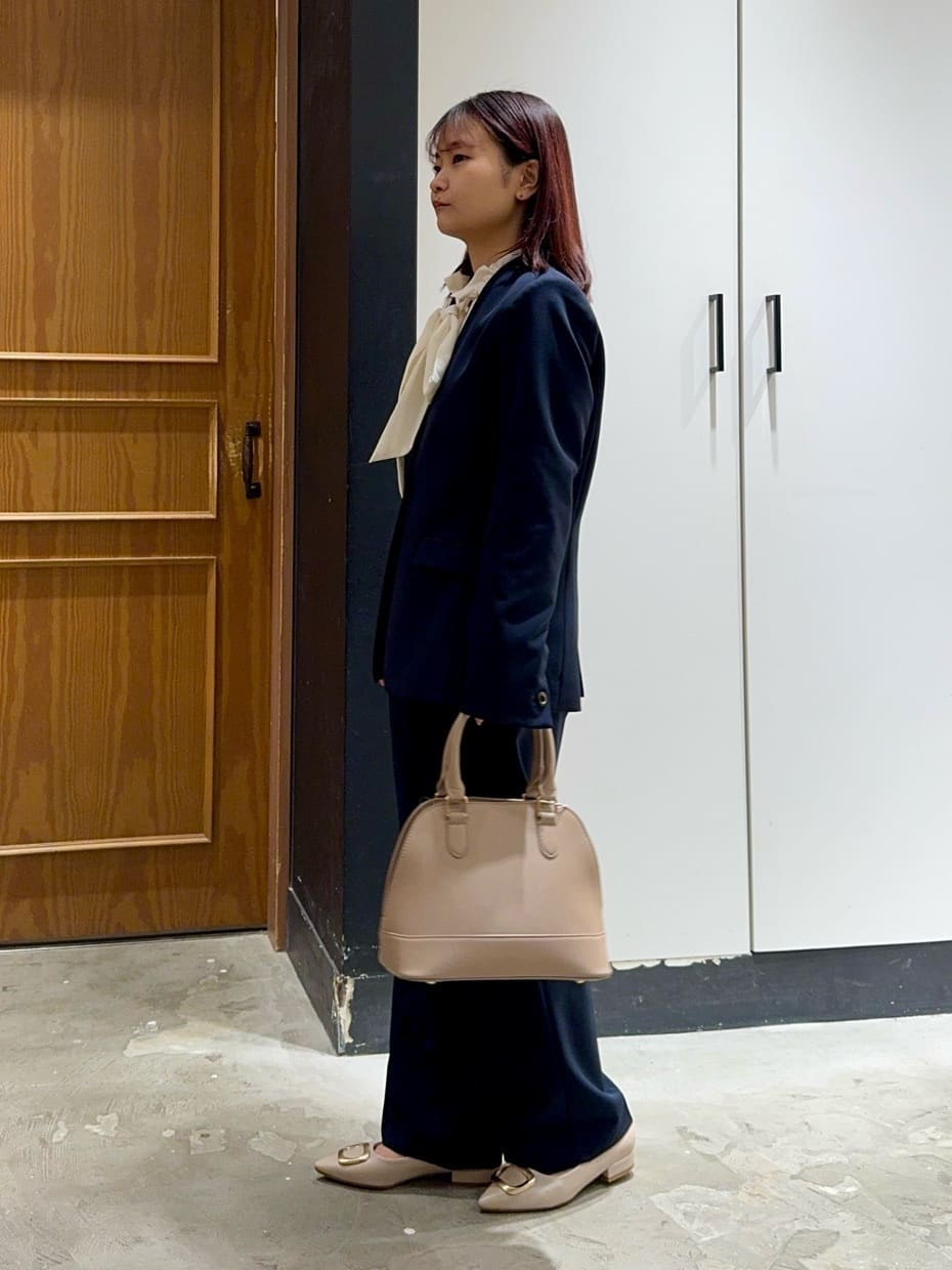 cherryさんの「THE SHOP TK｜◆【汚れ防止／シワになりにくい／セレモニー／通勤】ダブルクロスノーカラージャケット／洗える／サスティ」を使ったコーディネート