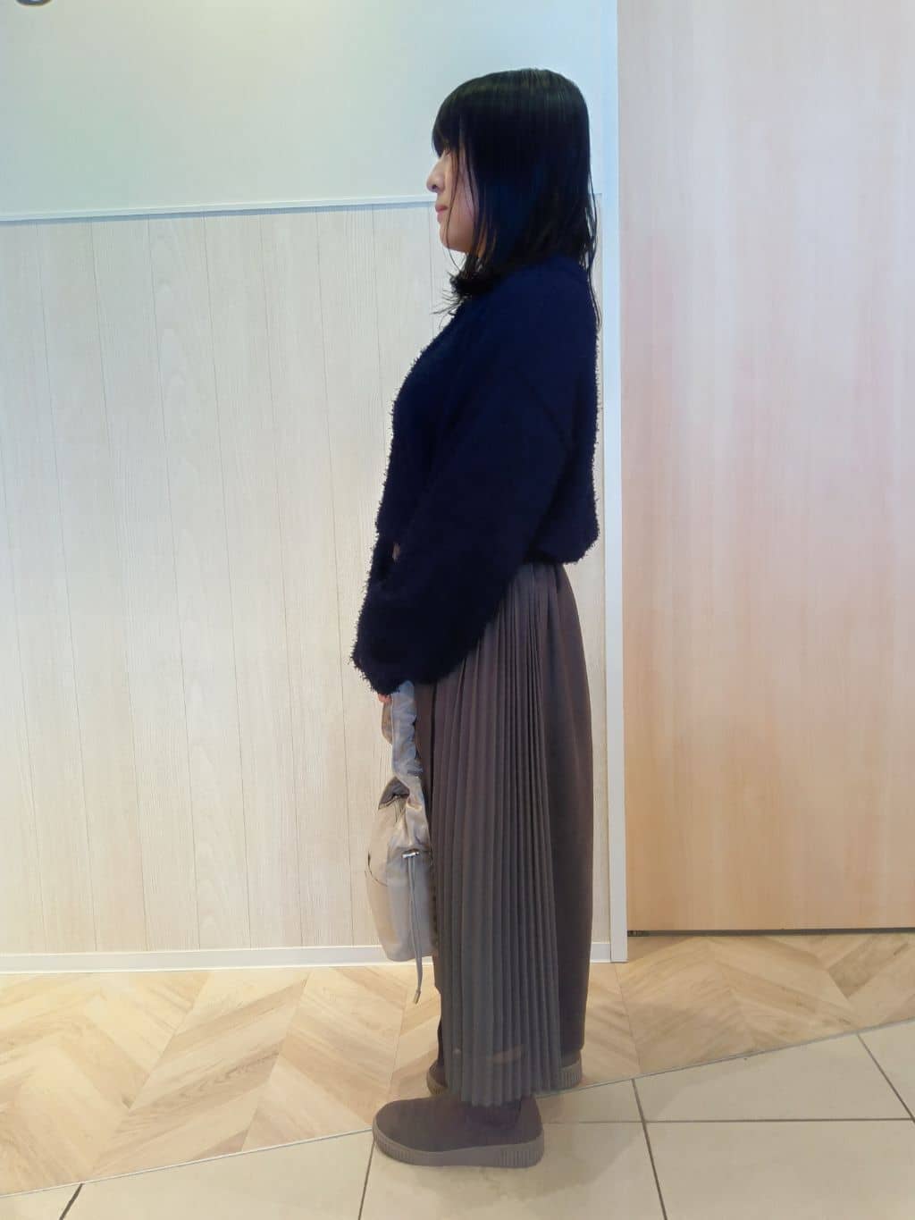 yuriさんの「SHOO･LA･RUE｜◆ミニドロストシャイニーショルダーバッグ」を使ったコーディネート