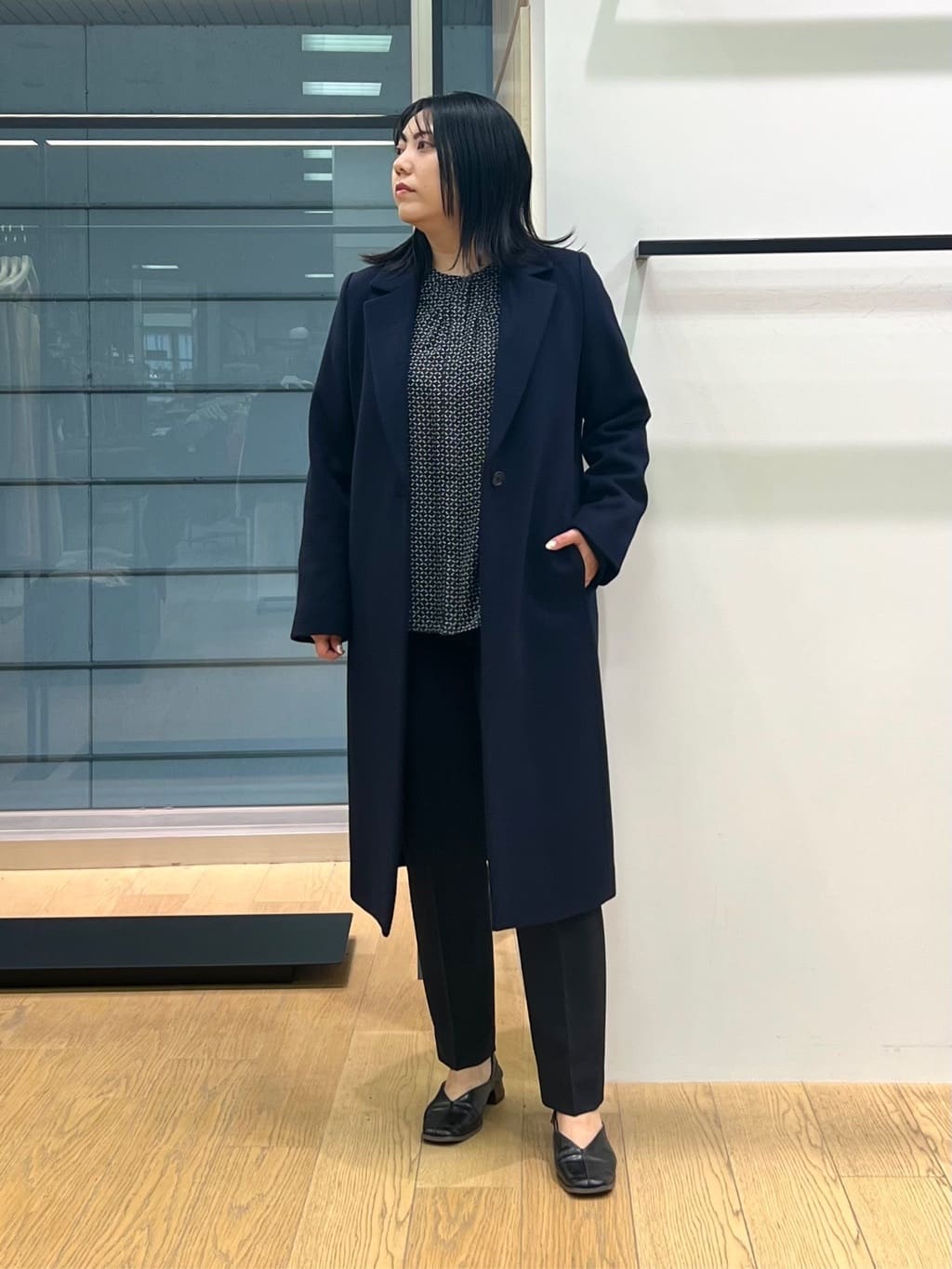 shimaさんの「INDIVI｜【洗える／UVケア／スーツ】ストレッチノーカラージャケット」を使ったコーディネート