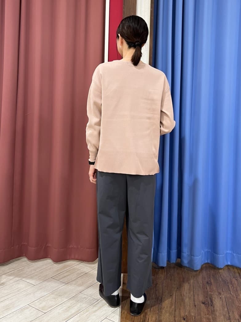 muさんの「SHOO･LA･RUE｜◆【洗える】一枚で簡単こなれ見え スポンディッシュ 裾レイヤード風ニット」を使ったコーディネート