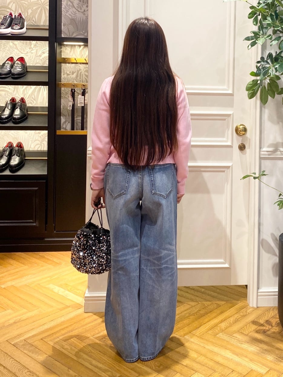 c.wさんの「DRESSTERIOR｜ヴィンテージ加工ワイドデニムパンツ」を使ったコーディネート