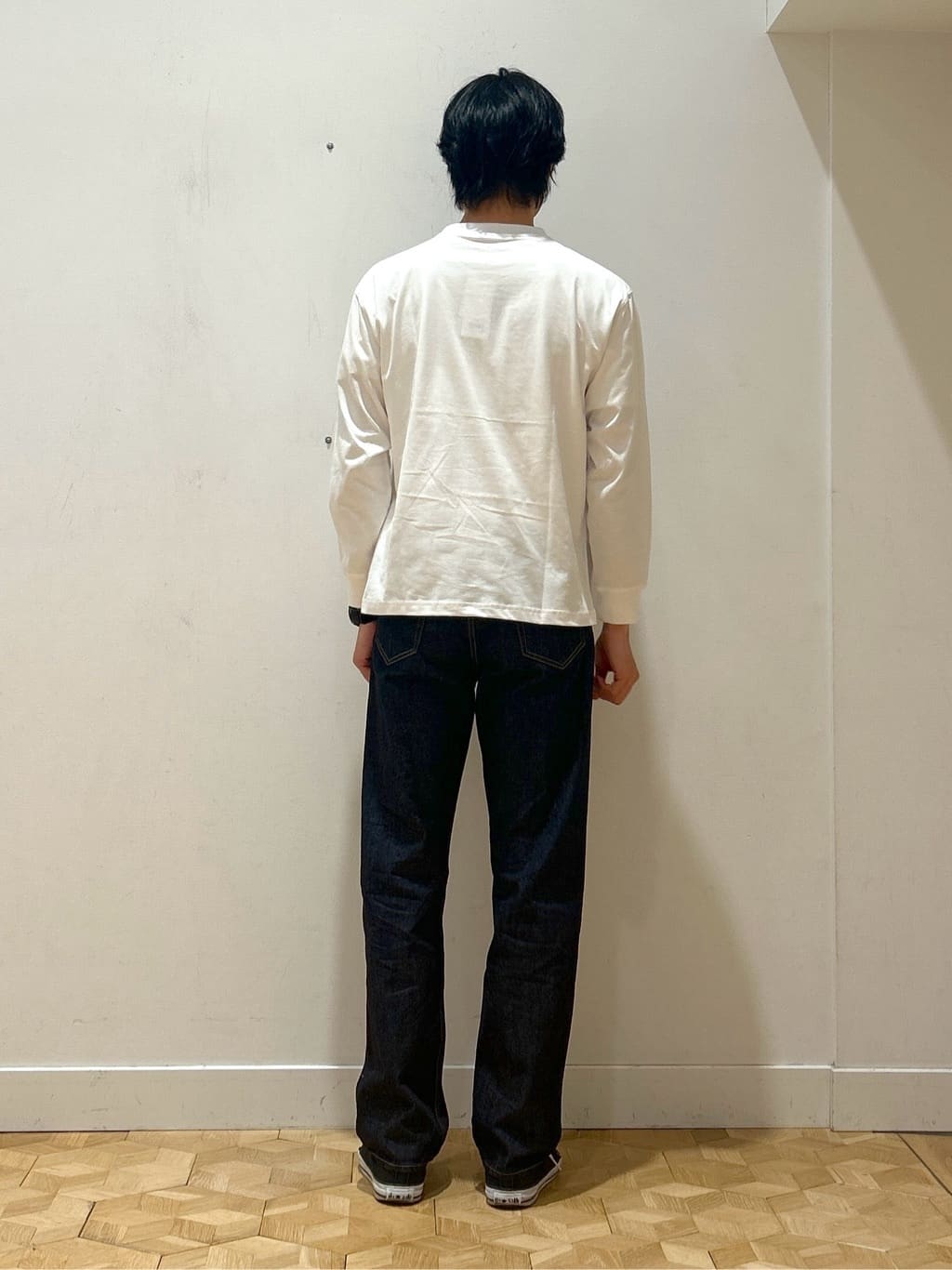 KAZUKIさんの「Dessin｜◆【ユニセックス・洗える】フォトプリントロングスリーブTシャツ」を使ったコーディネート