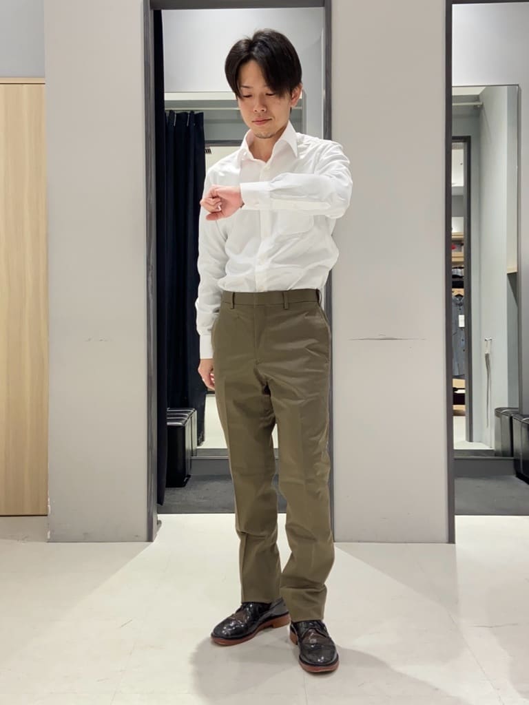 わいずみさんの「TAKEO KIKUCHI｜【オフィスカジュアル対応】ドレス チノパンツ」を使ったコーディネート
