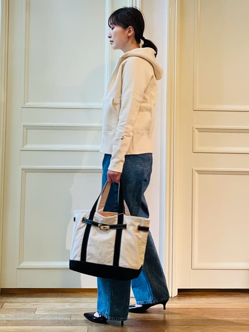 TSUKUIさんの「DRESSTERIOR｜デキシー吊裏毛ジップアップパーカ」を使ったコーディネート