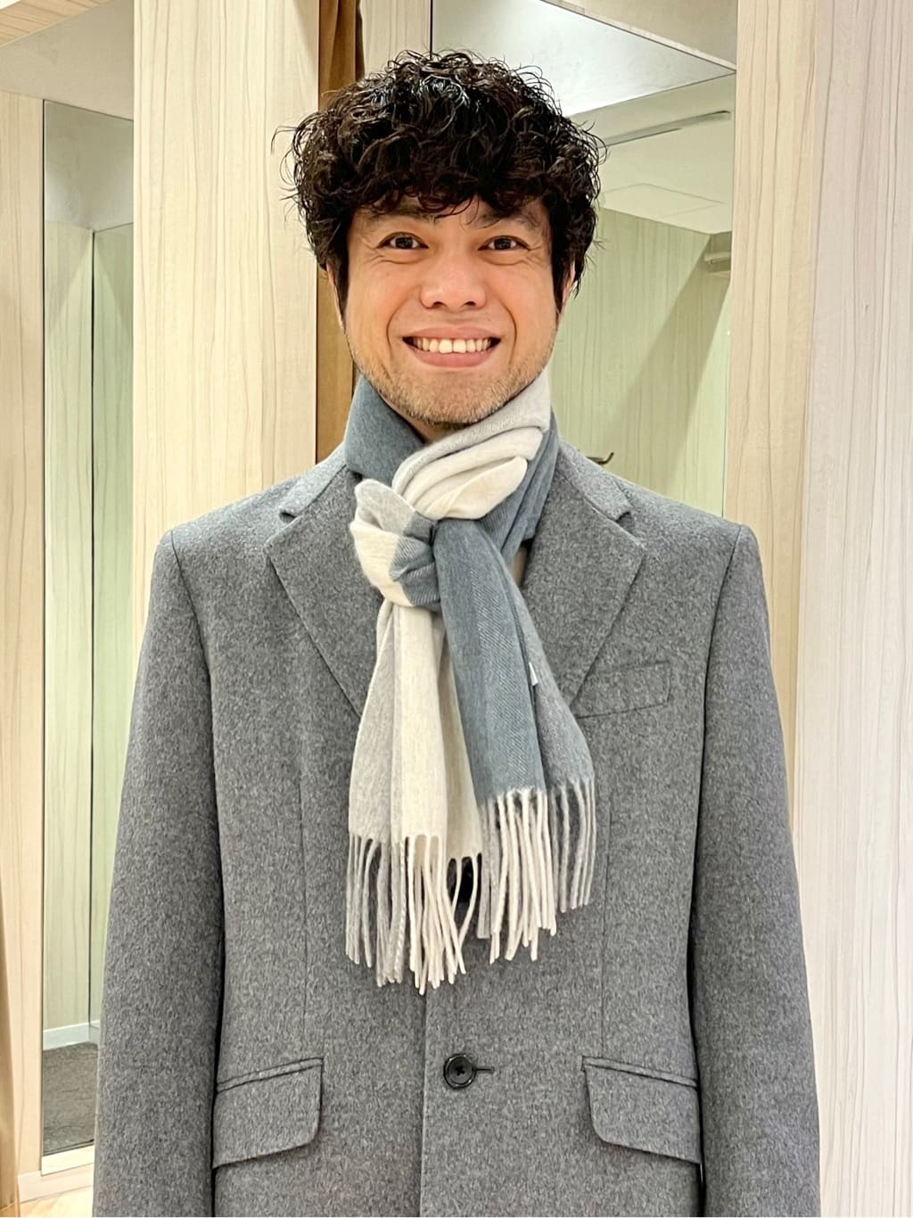 URAさんの「TAKEO KIKUCHI｜ウールカシミヤブレンド チェスターコート」を使ったコーディネート