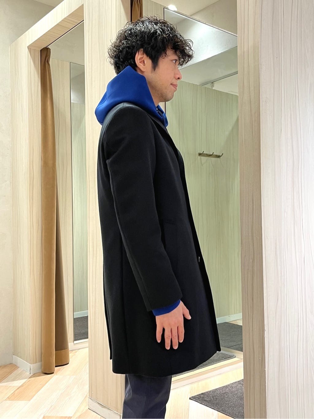 URAさんの「TAKEO KIKUCHI｜【全7サイズ&times;8色展開！】トップマルチヘリンボン パンツ」を使ったコーディネート