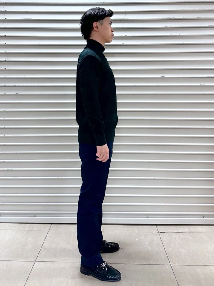 イッシーさんの「TAKEO KIKUCHI｜【オフィスカジュアル対応】ドレス チノパンツ」を使ったコーディネート