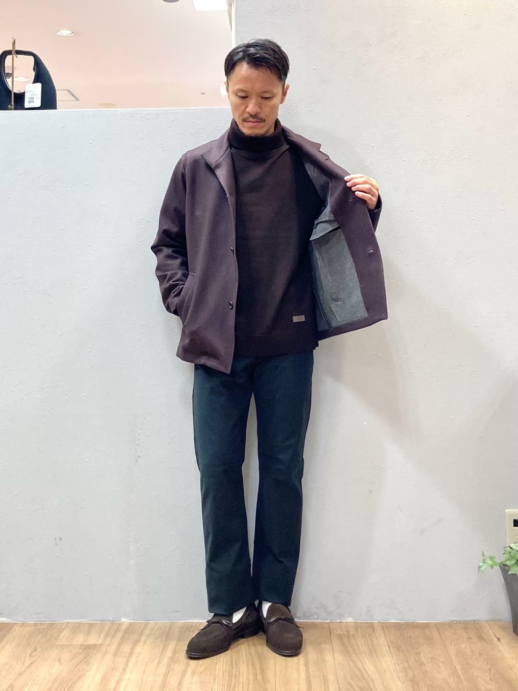 シュンさんの「TAKEO KIKUCHI｜【DOWN FABRIC】ダウンファブリック スタンドカラーブルゾン」を使ったコーディネート