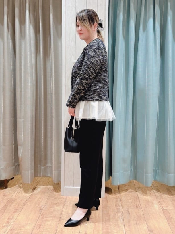 HANAさんの「SHOO･LA･RUE｜◆カットツイードジャケット」を使ったコーディネート