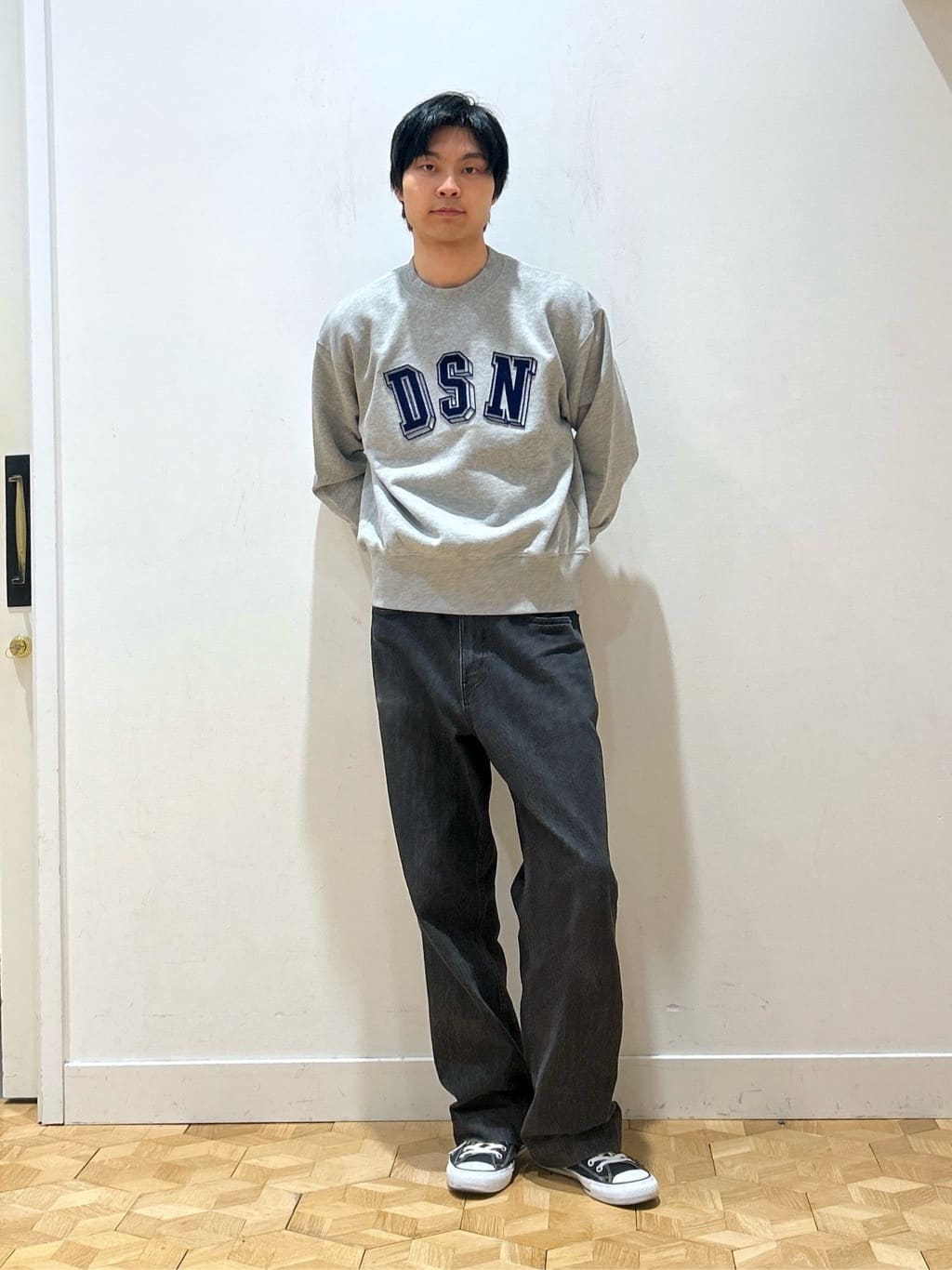KAZUKIさんの「Dessin｜【洗える】ストレートデニム（ユニセックス）」を使ったコーディネート