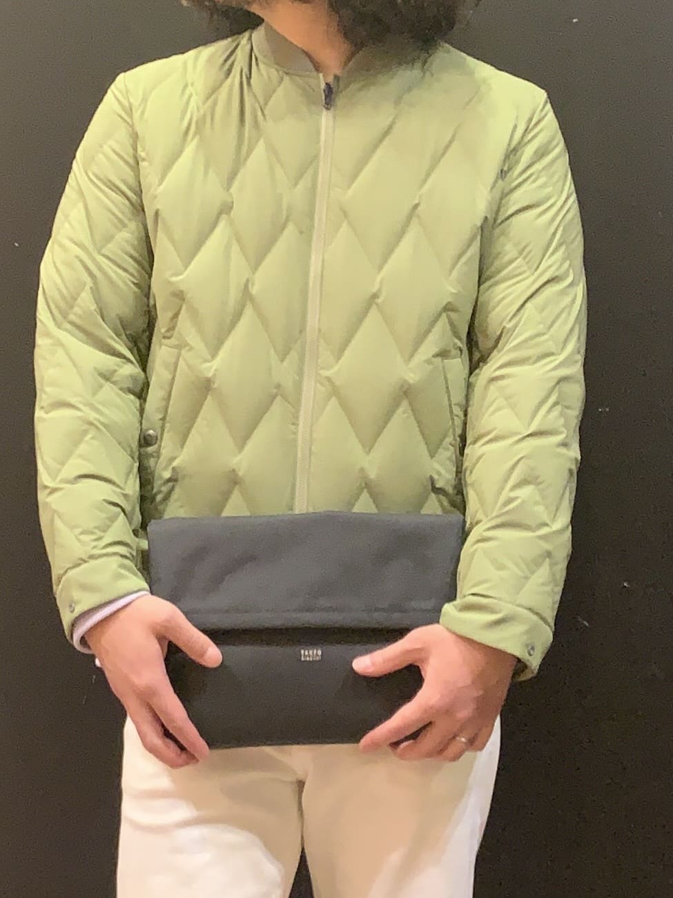 木村剛さんの「TAKEO KIKUCHI｜【Sサイズ～】ストレッチ デニム パンツ」を使ったコーディネート