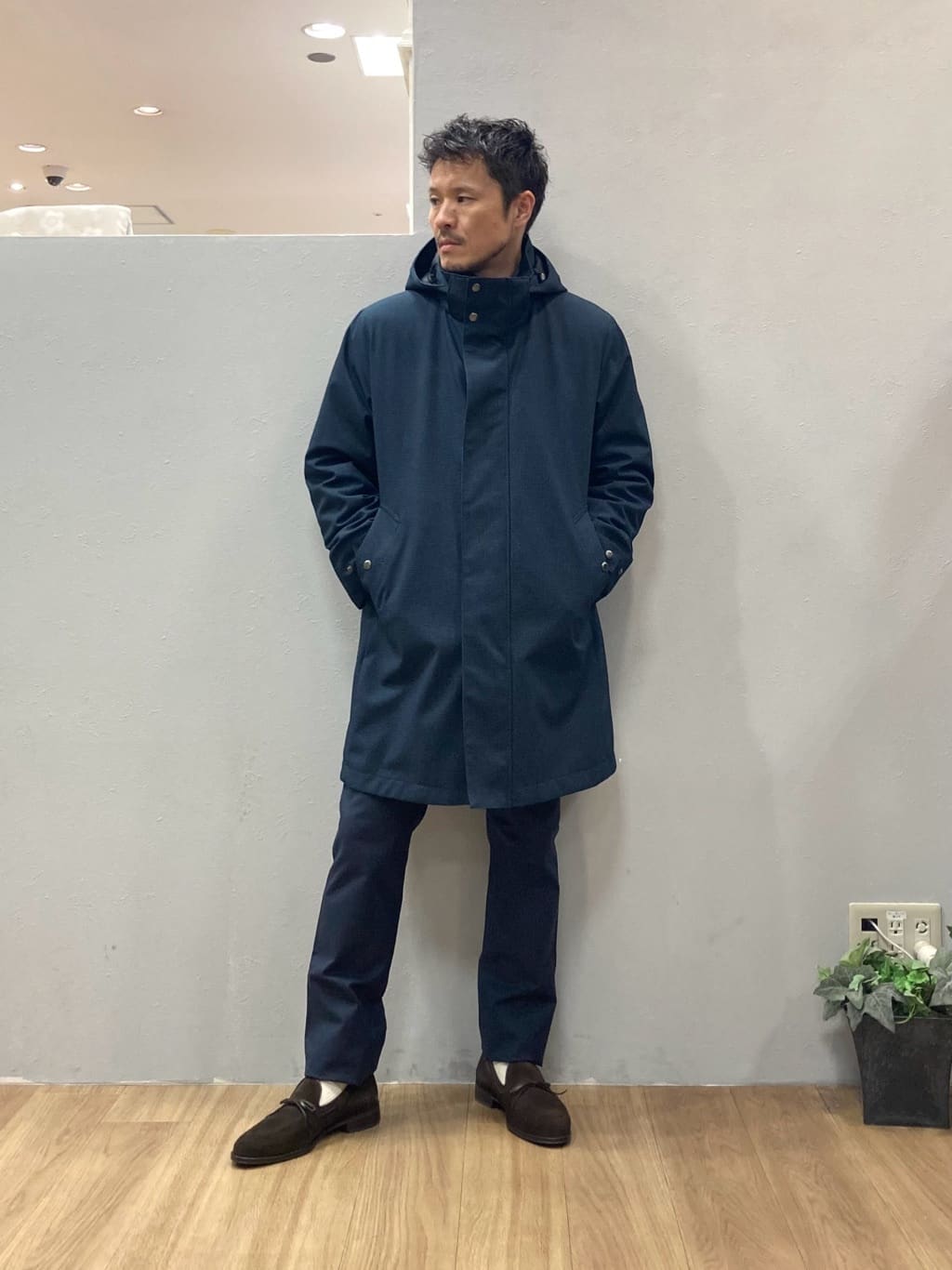 シュンさんの「TAKEO KIKUCHI｜【3WAY】ハウンズトゥース ダウンライナー コート」を使ったコーディネート