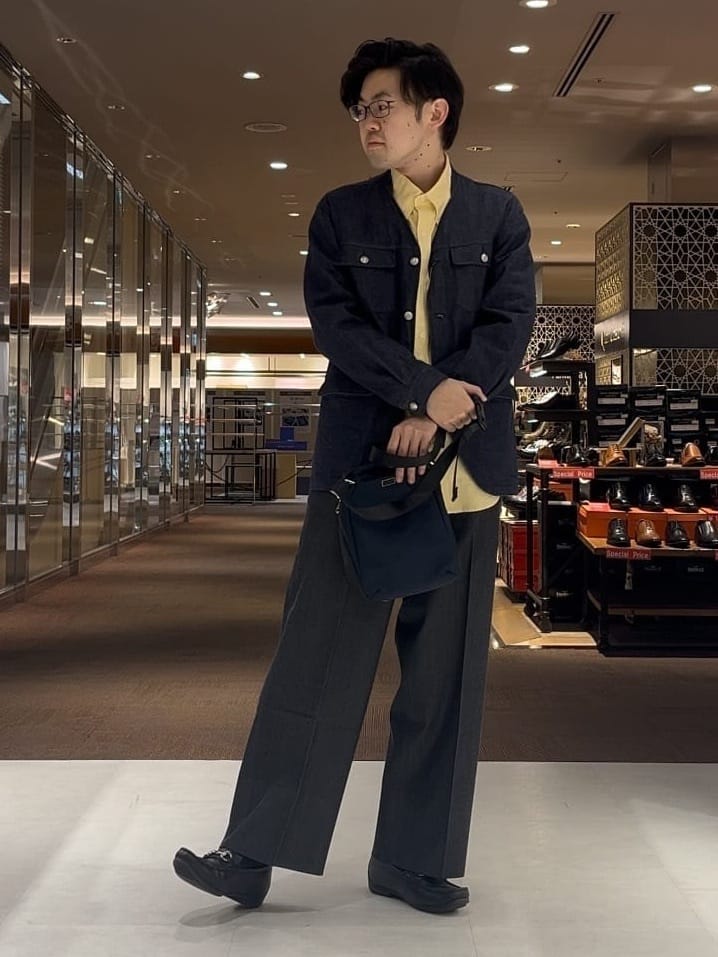 ジュンさんの「TAKEO KIKUCHI｜【Sサイズ～】ラスタウォーカー ボタンダウンシャツ」を使ったコーディネート