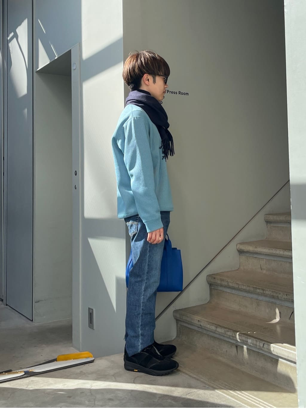 Namikiさんの「TAKEO KIKUCHI｜【モンスターストレッチ】日本製 ウォッシュド デニムパンツ」を使ったコーディネート