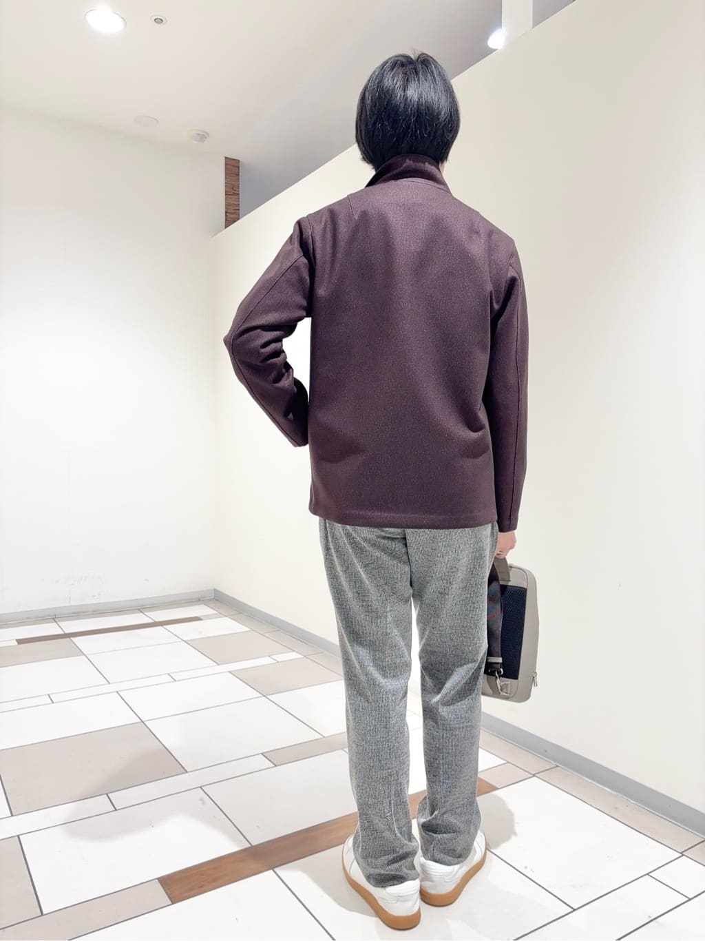 及川さんの「TAKEO KIKUCHI｜【DOWN FABRIC】ダウンファブリック スタンドカラーブルゾン」を使ったコーディネート