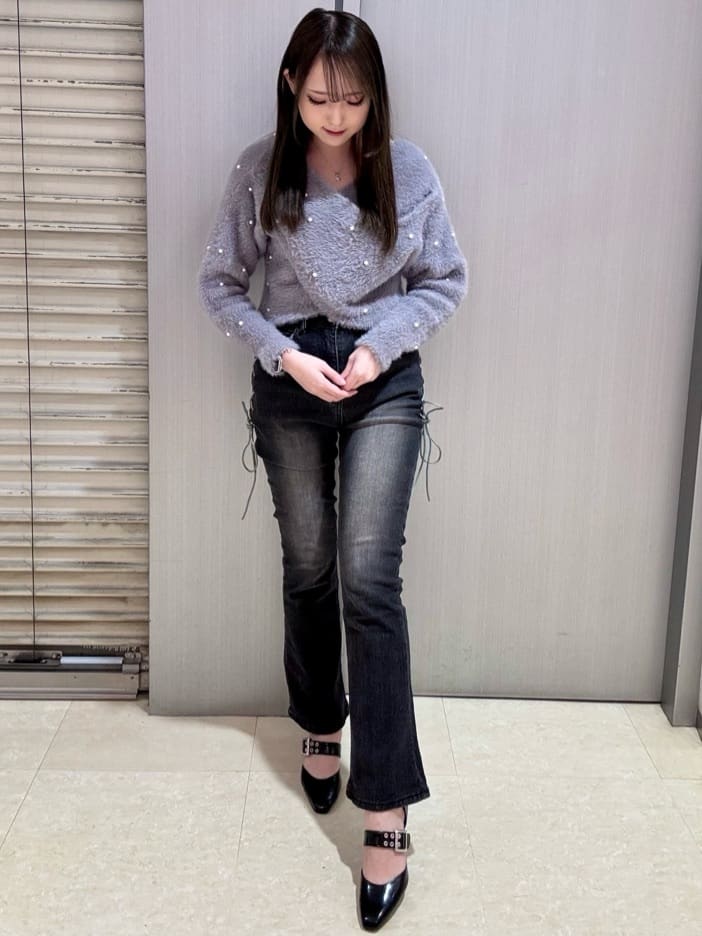 kaさんの「ESPERANZA｜バックルセパレートパンプス」を使ったコーディネート