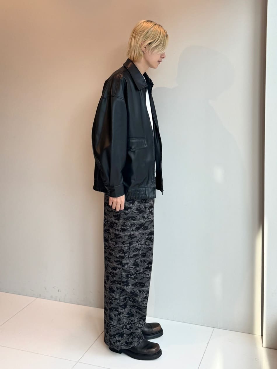 simさんの「tk.TAKEO KIKUCHI｜◆デジカモプリントワイドカーゴパンツ」を使ったコーディネート