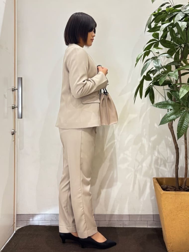 TOWAさんの「SHOO･LA･RUE｜◆【S-LL/セットアップ可/通勤/セレモニー】ノーカラージャケット」を使ったコーディネート