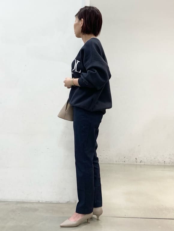 fujiさんの「THE SHOP TK｜◆スウェットライクロゴニット」を使ったコーディネート