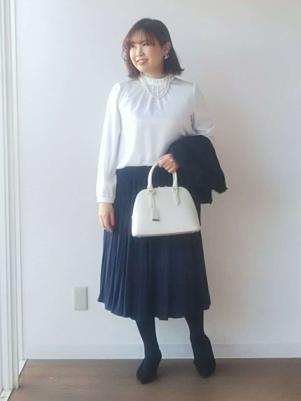 なみきさんの「UNTITLED｜◆【入卒/セレモニー/通勤】ラメツイード ノーカラージャケット」を使ったコーディネート