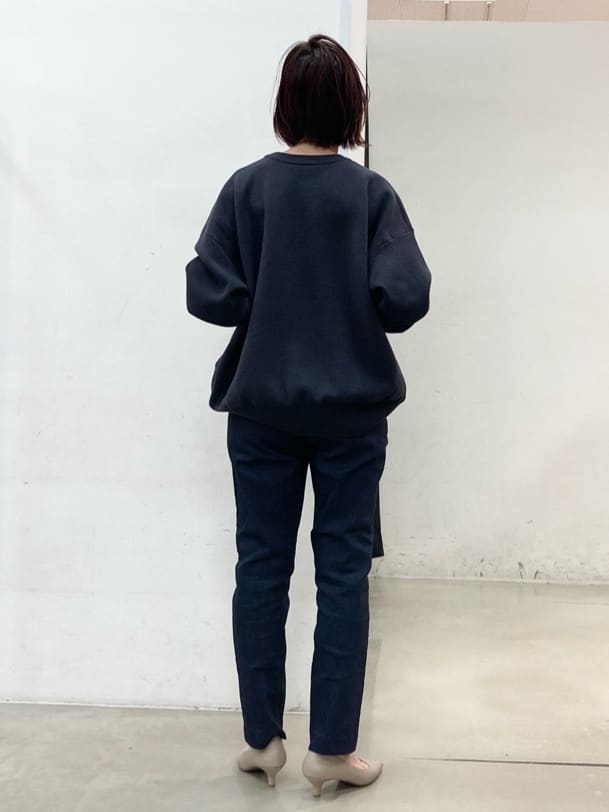 fujiさんの「THE SHOP TK｜◆スウェットライクロゴニット」を使ったコーディネート