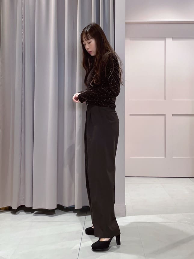 maiさんの「ESPERANZA｜Tストラップパンプス 24SS」を使ったコーディネート