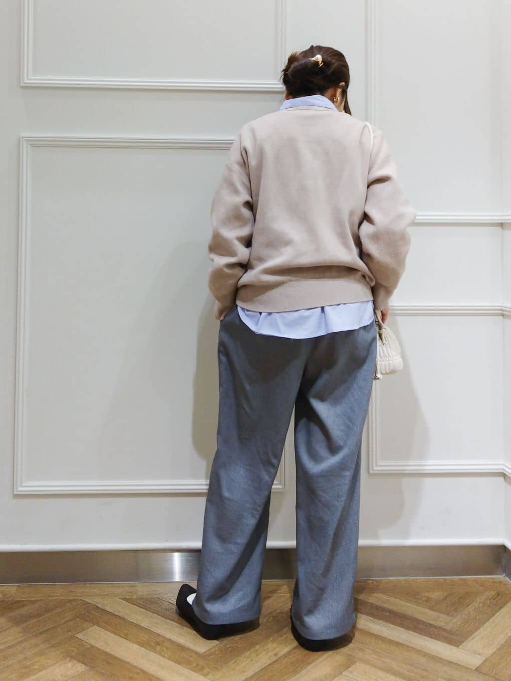 おとうふさんの「SHOO･LA･RUE｜◆【洗える/ちくちくしにくい/静電気軽減】スウェットライク ロゴニット」を使ったコーディネート
