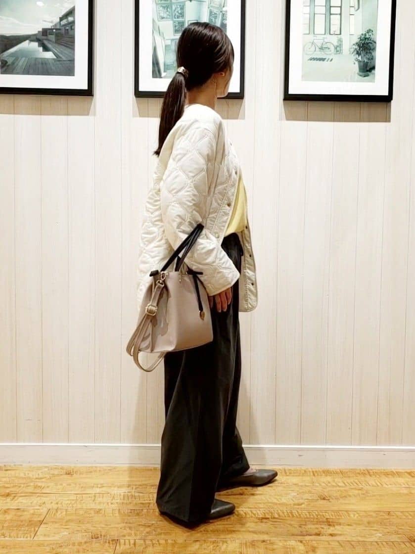 なっちゃんさんの「SHOO･LA･RUE｜◆【S-LL】楽してすっきり タックワイドパンツ」を使ったコーディネート
