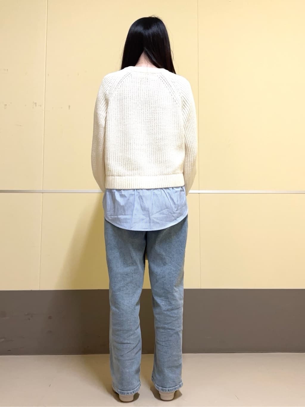 あきさんの「OPAQUE.CLIP｜◆レイヤード風ミドルゲージニット【洗濯機洗い可】」を使ったコーディネート