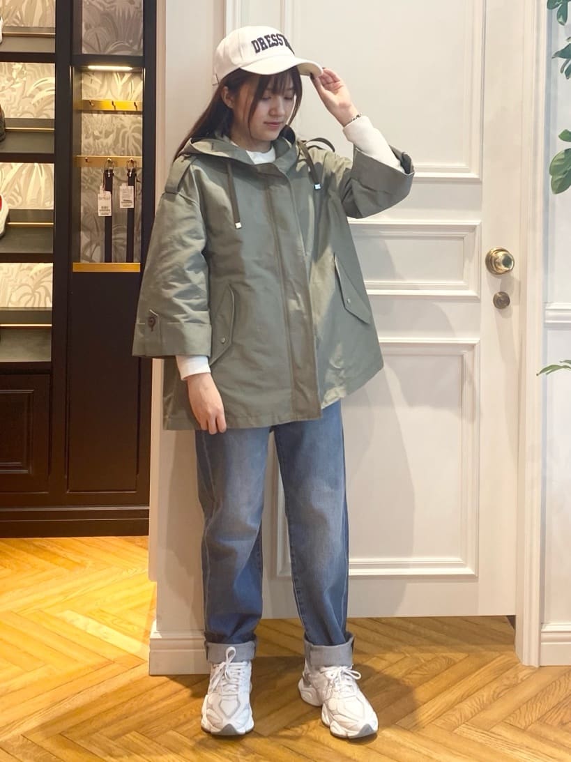 c.wさんの「DRESSTERIOR｜【ウォッシャブル】テーパードコンフォートデニム」を使ったコーディネート