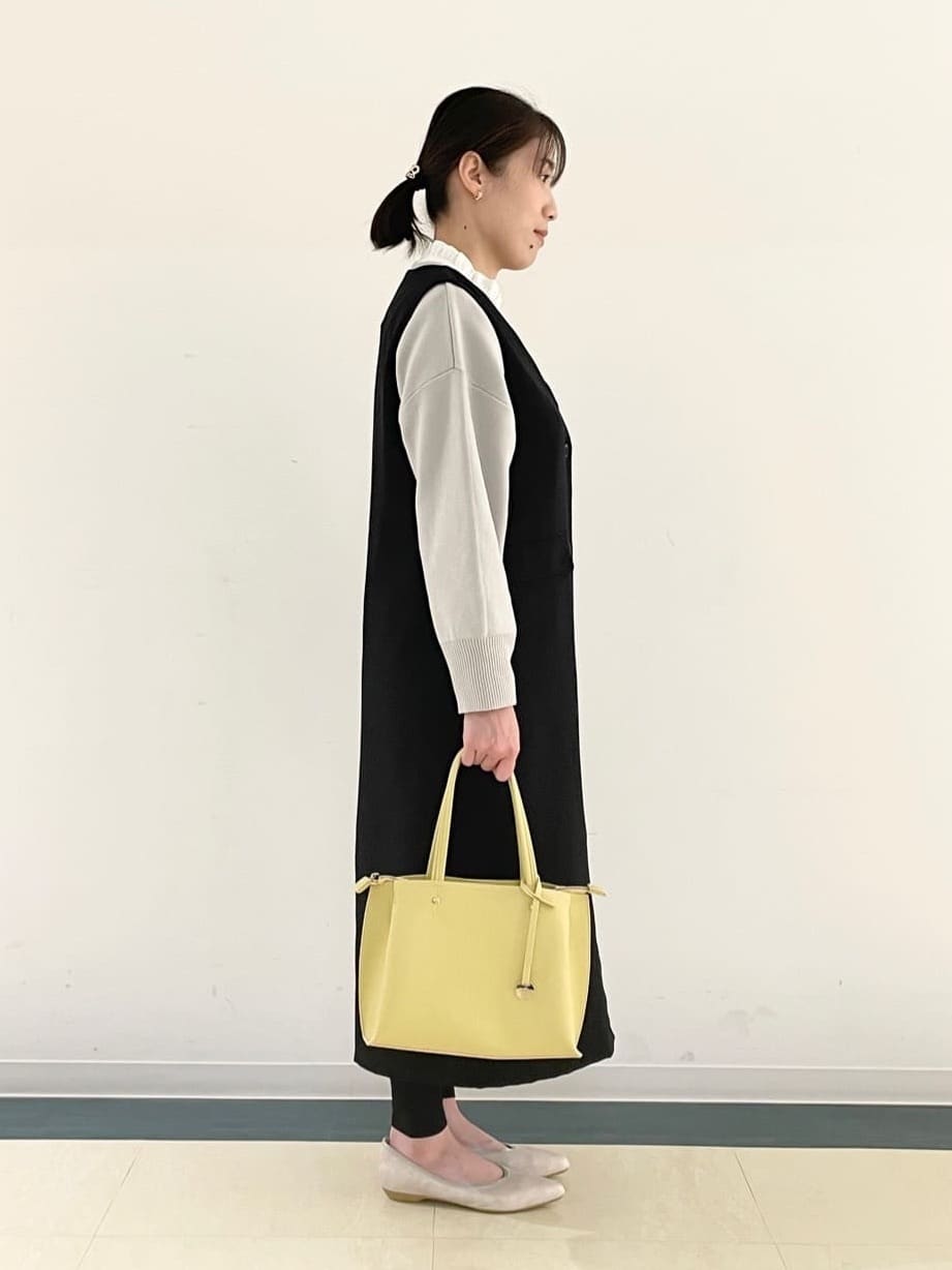 あんづさんの「SHOO･LA･RUE｜◆【軽量/2WAY】デイリーにも通勤にも ふわっと軽いトートバッグ」を使ったコーディネート