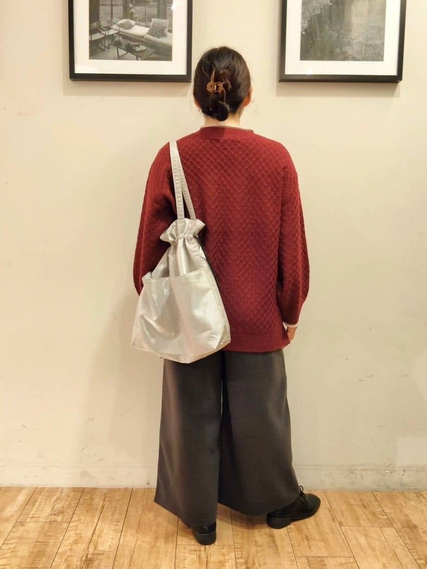 SHOOLARUEさんの「SHOO･LA･RUE｜◆【セレモニー】パヴェ&times;ビジュースライド」を使ったコーディネート