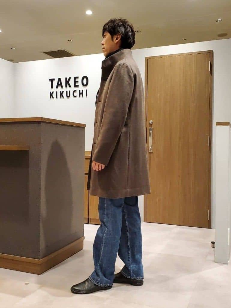 ishidaさんの「TAKEO KIKUCHI｜【ウールカシミヤブレンド】ビーバー調 スタンドカラー コート」を使ったコーディネート