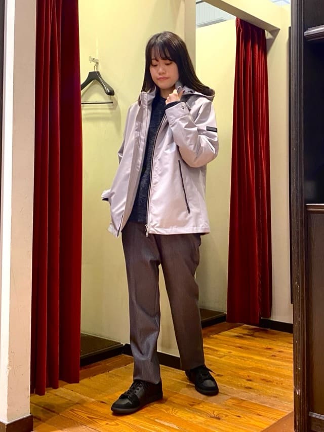 かわぴーさんの「TAKEO KIKUCHI｜【DOWN FABRIC】ダウンファブリック ドレスパンツ / セットアップ対応」を使ったコーディネート