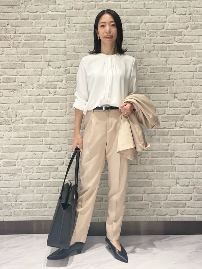 Mikoさんの「INDIVI｜◆【高機能／収納力◎！】シゴデキバッグ」を使ったコーディネート