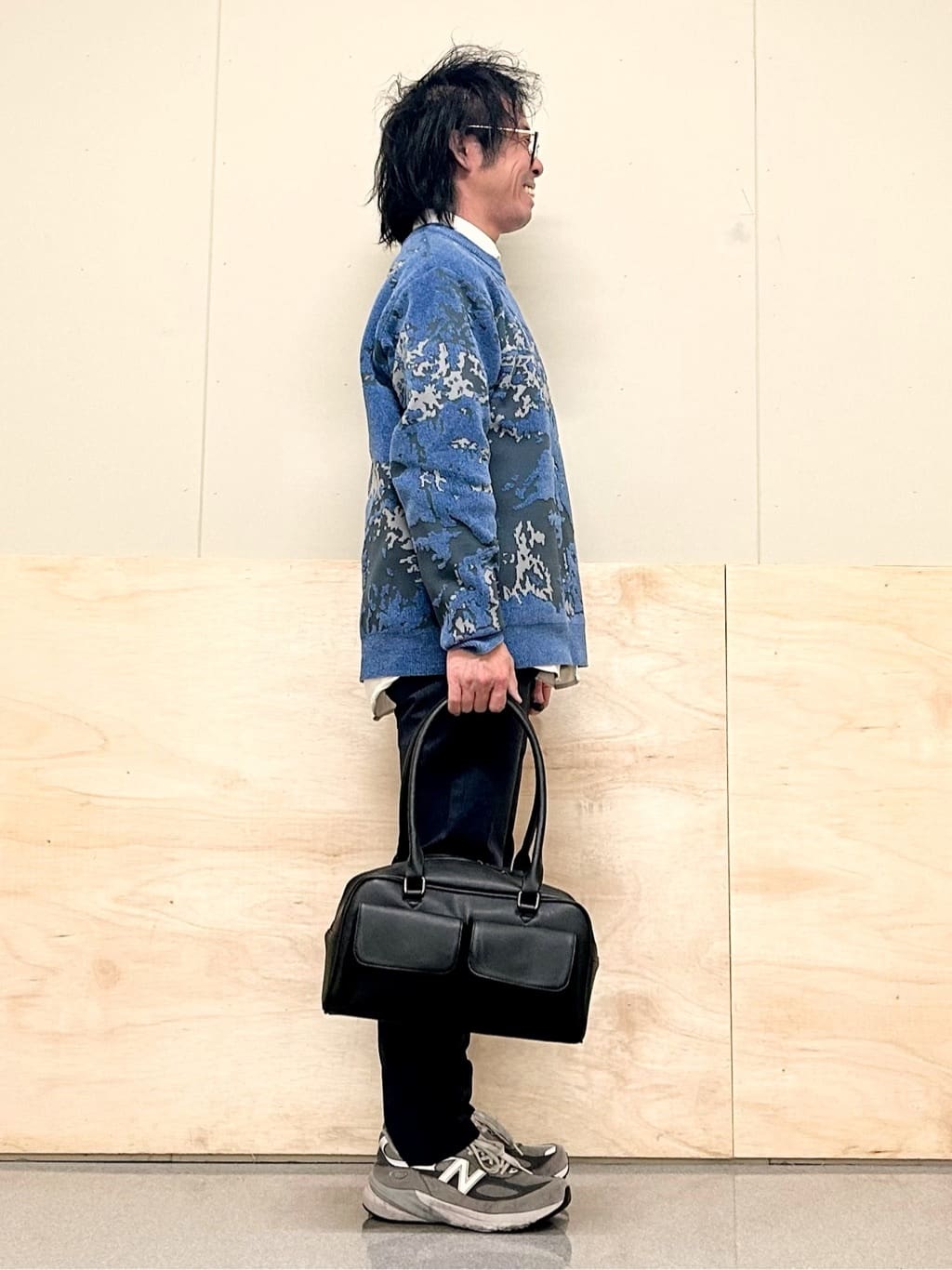KENJI Iさんの「THE SHOP TK｜【オールシーズン穿ける！】7DAYSストレッチへリンボンパンツ　ON&hArr;OFF兼用」を使ったコーディネート