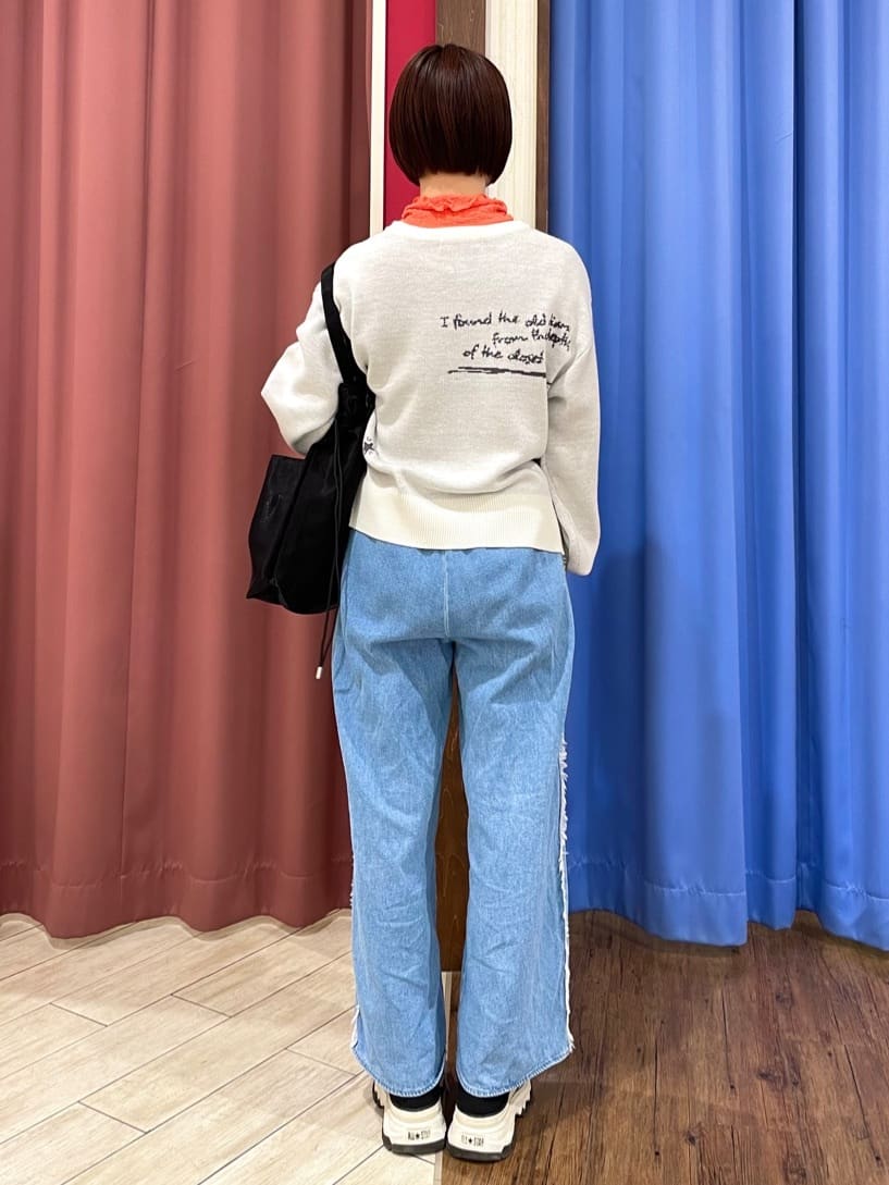 るるさんの「SHOO･LA･RUE｜◆シャイニー巾着トートバッグ」を使ったコーディネート
