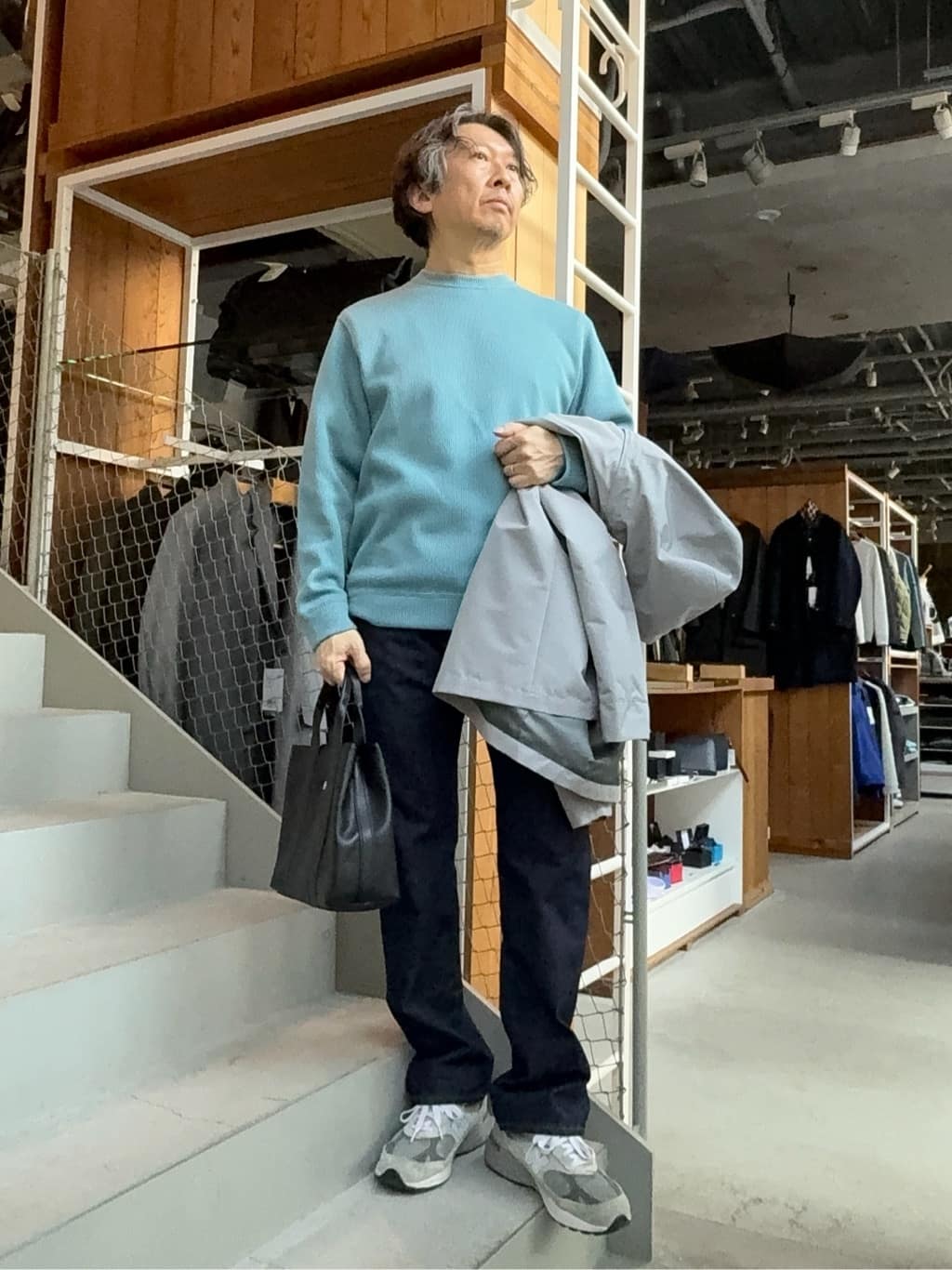 デザイナーTAKEman さんの「TAKEO KIKUCHI｜【モンスターストレッチ】日本製 ワンウォッシュ デニムパンツ」を使ったコーディネート
