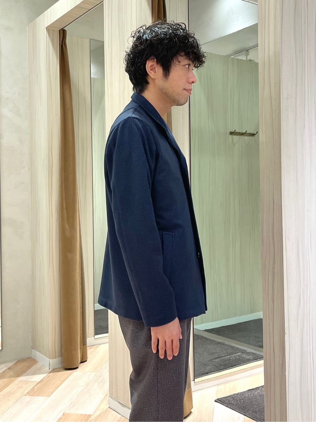 URAさんの「TAKEO KIKUCHI｜【DOWN FABRIC】ダウンファブリック スタンドカラーブルゾン」を使ったコーディネート
