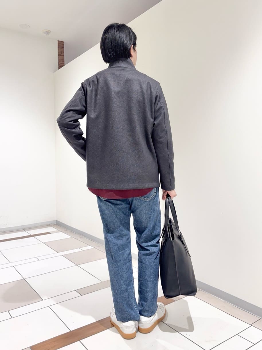 及川さんの「TAKEO KIKUCHI｜【DOWN FABRIC】ダウンファブリック スタンドカラーブルゾン」を使ったコーディネート