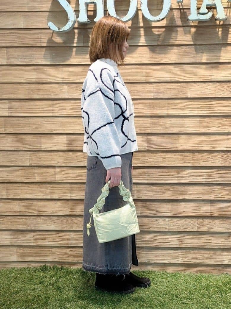 miniさんの「SHOO･LA･RUE｜」を使ったコーディネート
