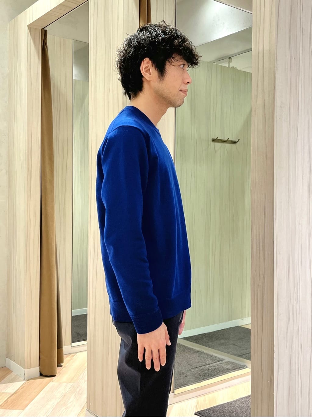 URAさんの「TAKEO KIKUCHI｜【ウールカシミヤブレンド】ビーバー調 スタンドカラー コート」を使ったコーディネート