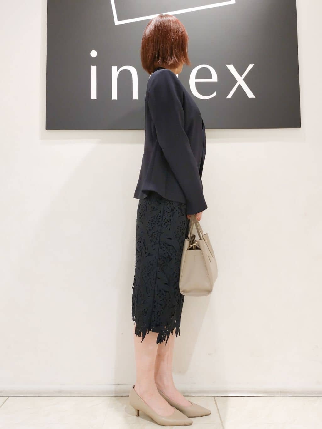 n.さんの「index｜◆バイカラーキーネックニット【洗濯機洗い可】」を使ったコーディネート