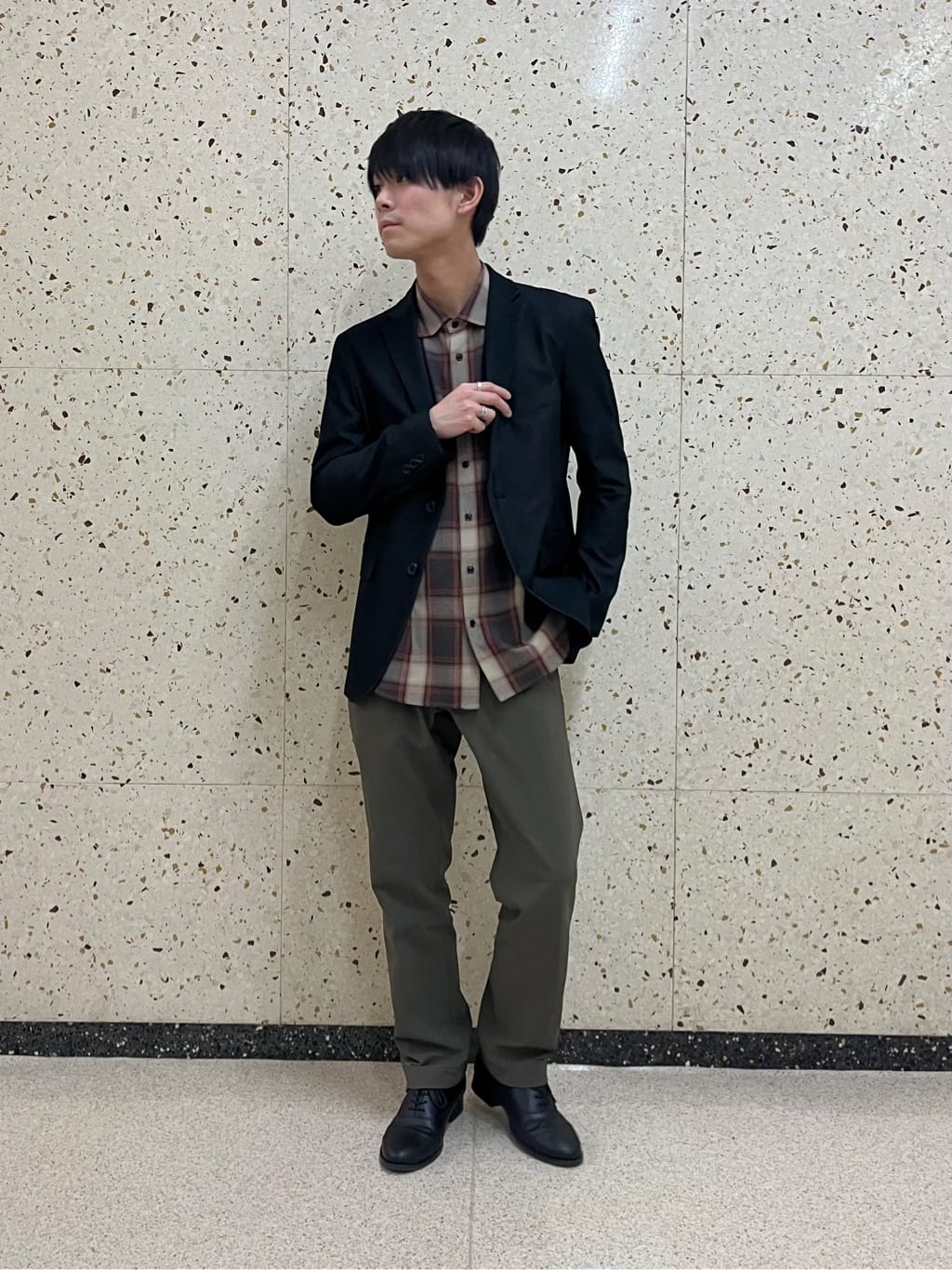 うっちーさんの「TAKEO KIKUCHI｜【360&deg;ストレッチ／セットアップ対応】None Of Stress ジャケット」を使ったコーディネート