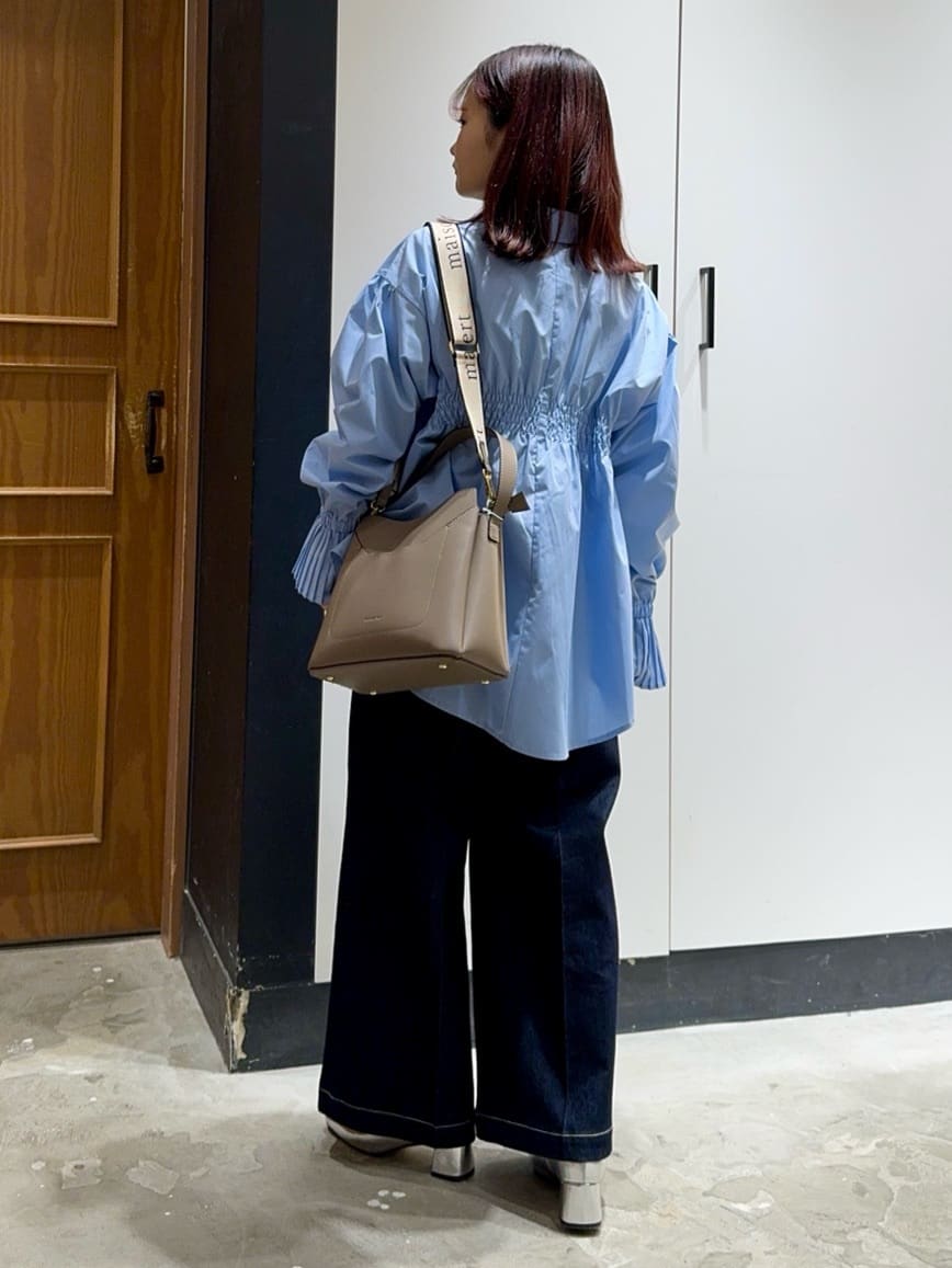 cherryさんの「THE SHOP TK｜◆【ONOFF活躍/セレモニー/通勤】袖プリーツバックシャーリングシャツ/洗える」を使ったコーディネート